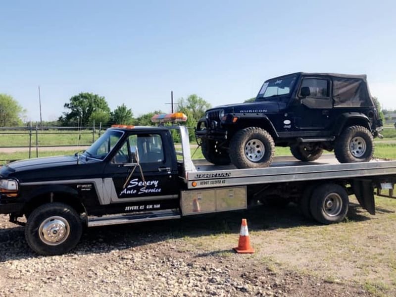 Flint Hills Customs - 24/7 Towing